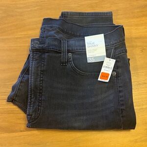 GAP Sky High Women's Skinny Jeans - Washed Black Color